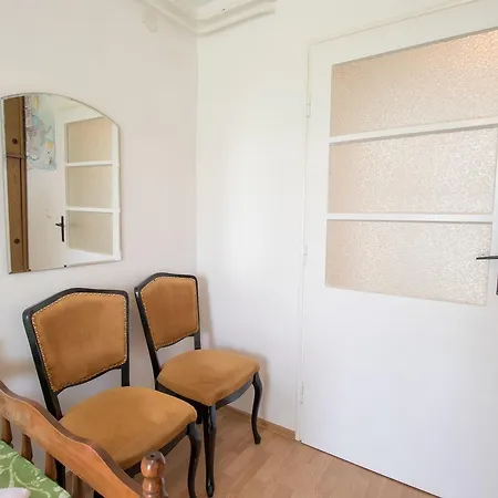Apartment Mladen